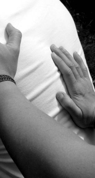 Massage du dos sur chaise