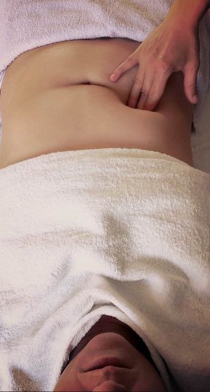 fluidifier les émotions avec le Chi Nei Tsang